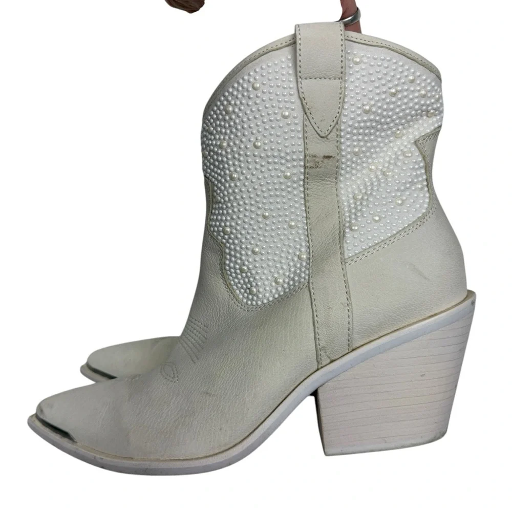 Anthropologie White Ankle Boots - Picture 6 of 9